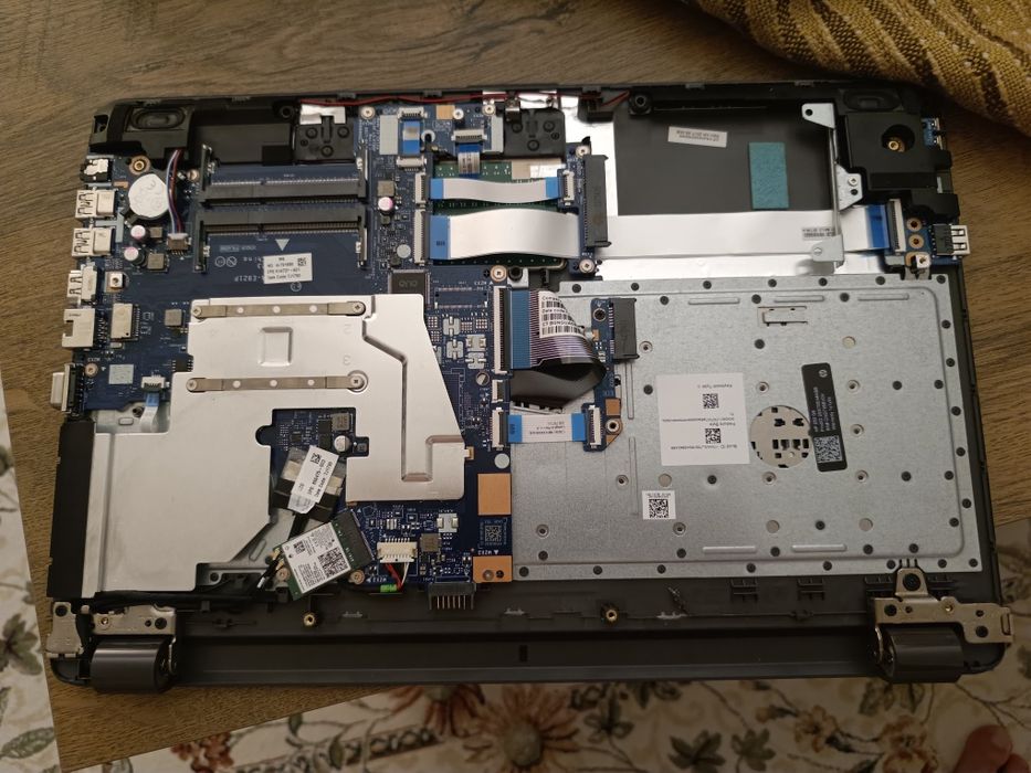 Laptop HP 250 G6