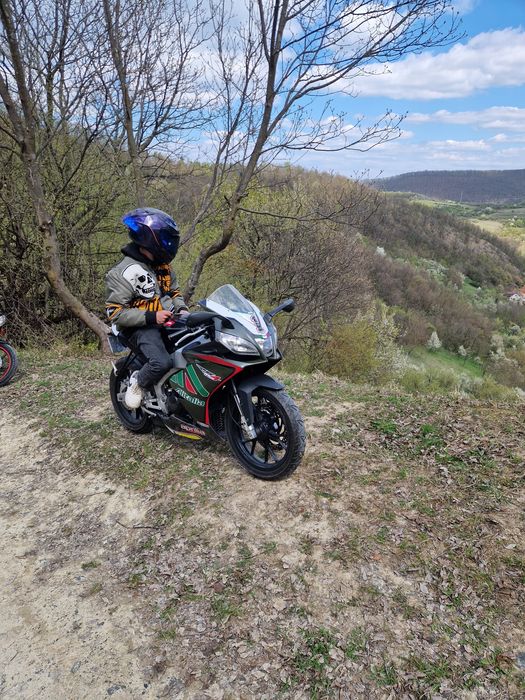 Aprilia RS4 125 în stare foarte bună