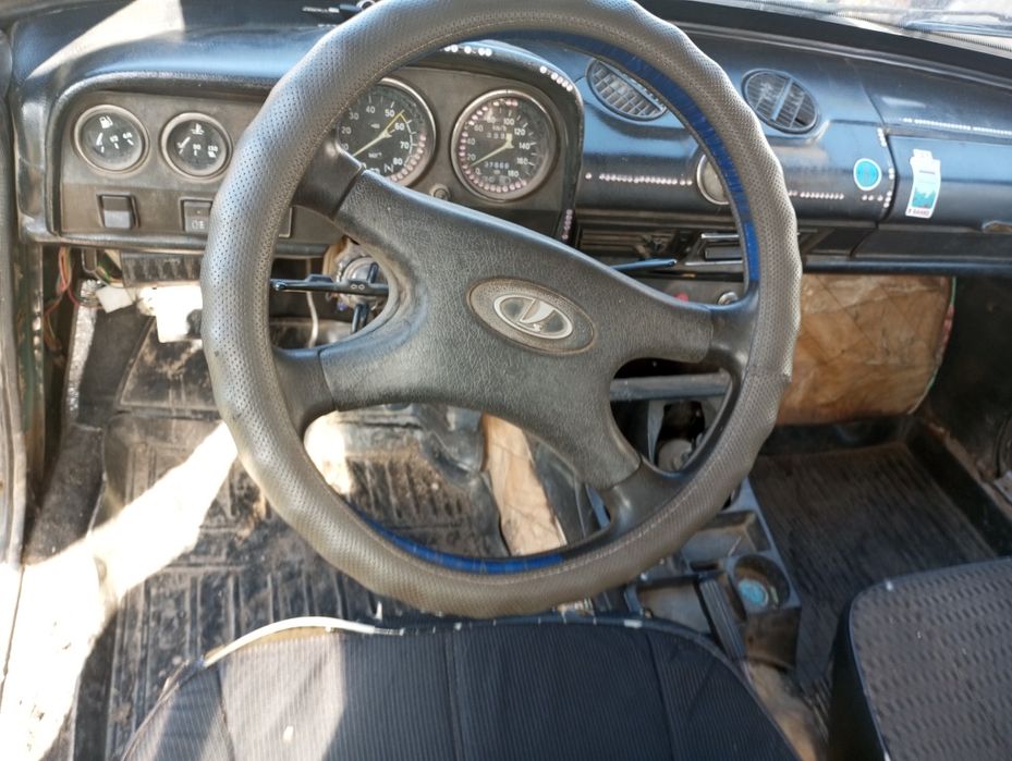 Продам ваз-2106 год выпуска 1998