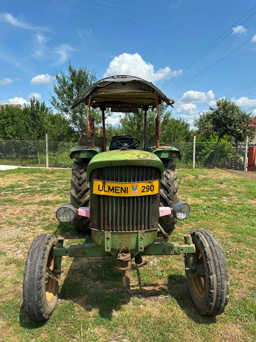 Vând Tractor John Deere Lanz