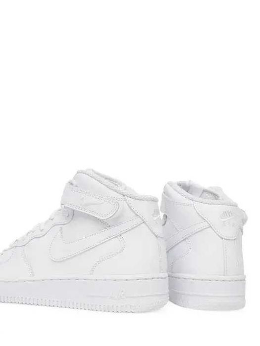 Nike - Air Force 1 Mid '07 номер 37.5,38.5 Оригинал бели Код 5550