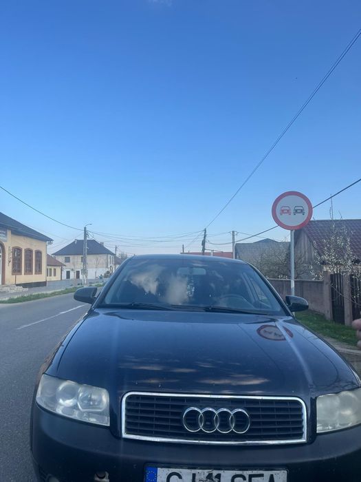 AUDI A4 0 — imagine 5