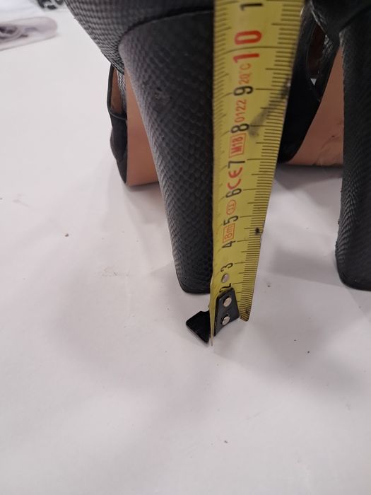 Botine deschise marimea 37