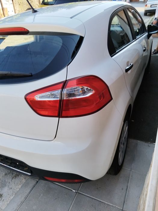 Kia Rio 1.25 LPG 2012г