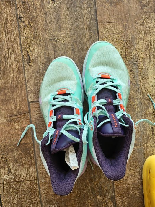 Маратонки номер 41