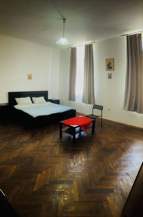 Casa fe vanzare