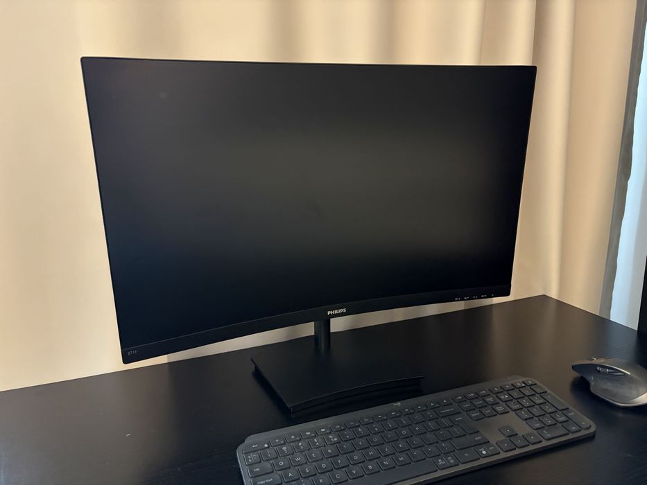 Monitor curbat Philips 27 inch
