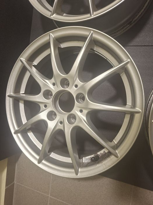 16" Mercedes A w169 / B w245, w246 / Vito / Viano Оригинални джанти