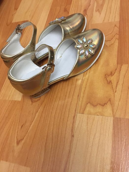 Туфли для девочек