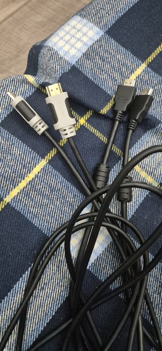 Кабель DEXP STA-2013F100 HDMI 

HDMI 10 м