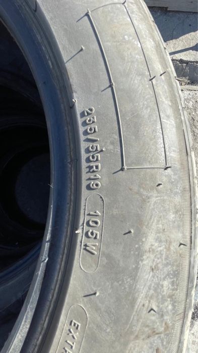 Продам шины размер 235/55 R19