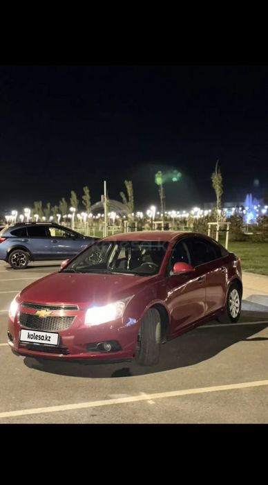 Продам Шевроле круз