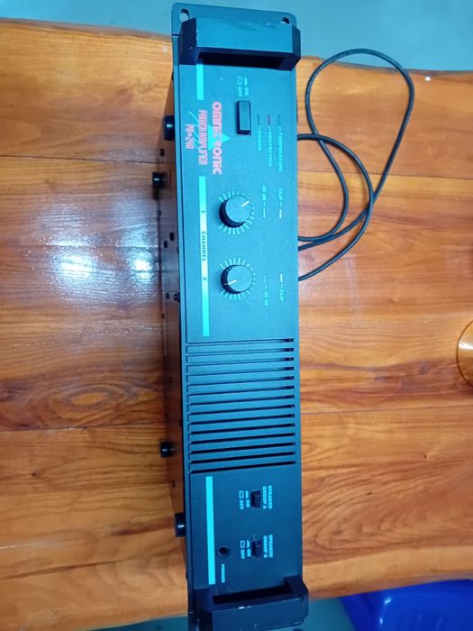 Усилвател  Крайно стъпало и миксер пулт