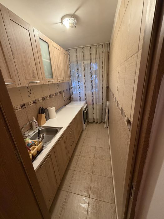 DE ÎNCHIRIAT Apartament 2 camere | LĂMÂIȚA VEST , Ploiești