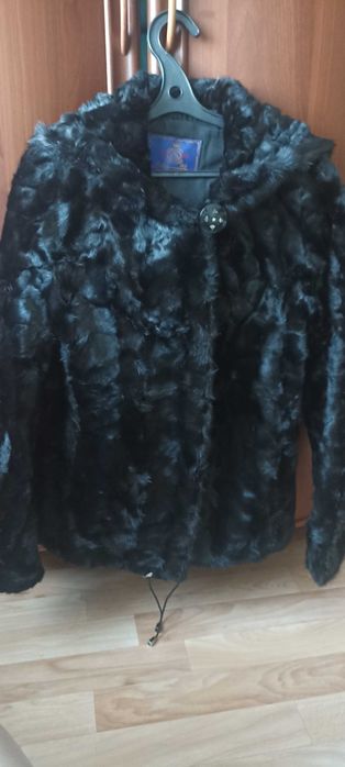 Продам новую дубленку