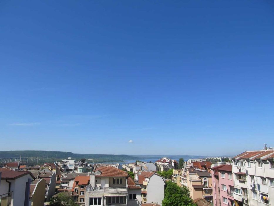 Продава се Многостаен апартамент в Варна, Център - 140 кв.м за 802 €/кв.м - Снимка #2