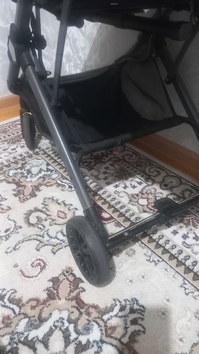 Продам детскую коляску