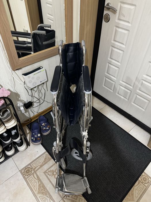 Коляска инвалидная