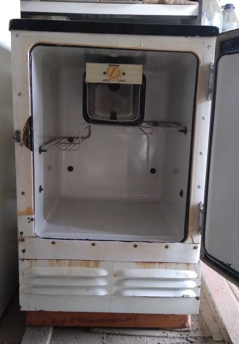 Холодильник Саратов б/у
