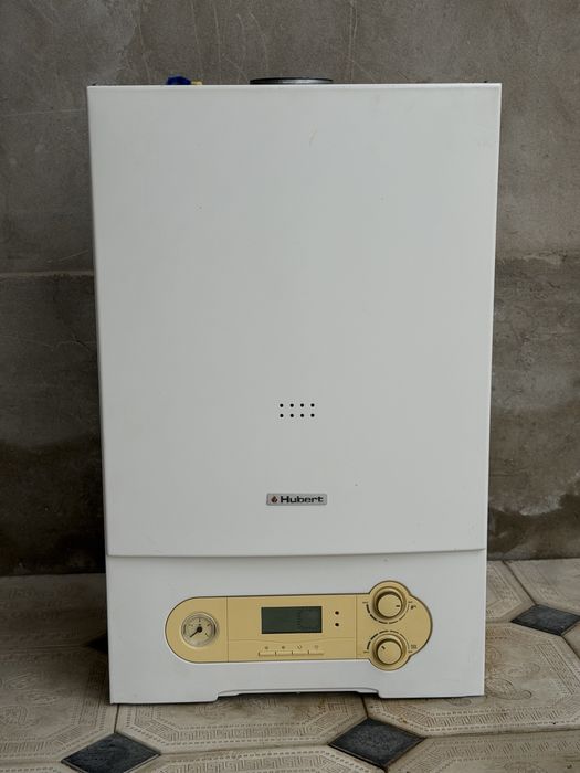 Срочно Продаётся газовый котёл HUBERT AGB 30DC