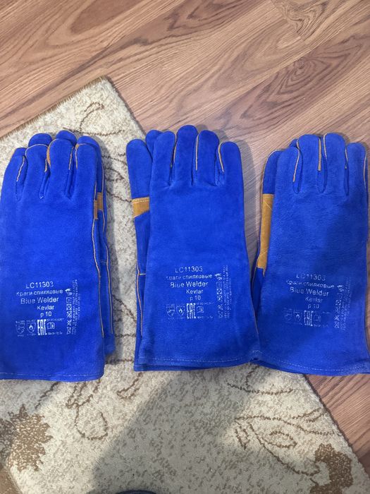 Продам спец одежду