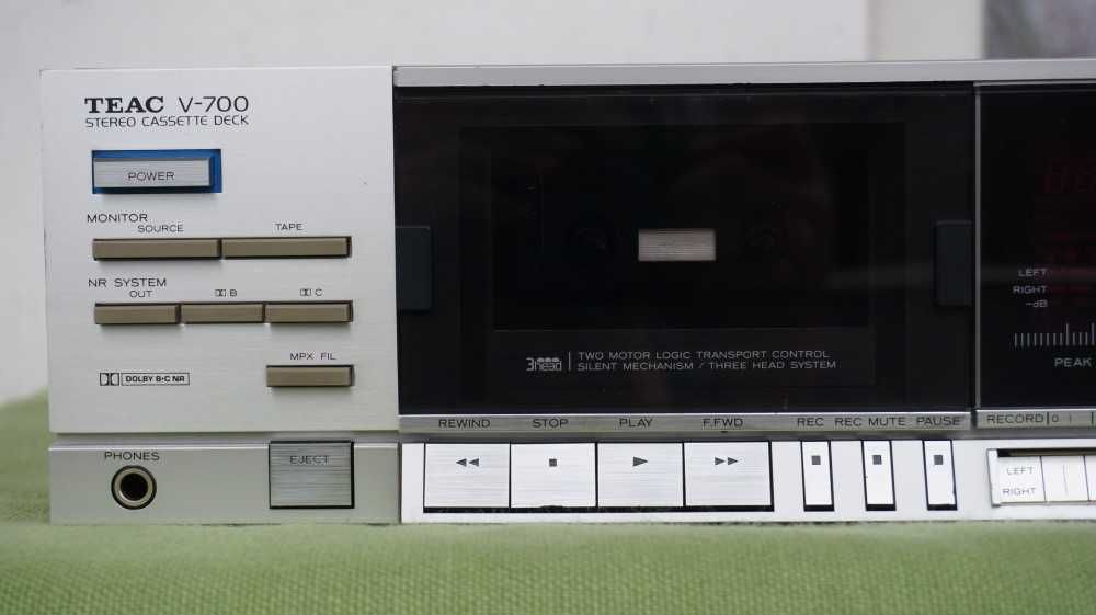 Casetofon deck TEAC V700 3 Head