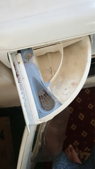 Стиральная машина Аристон