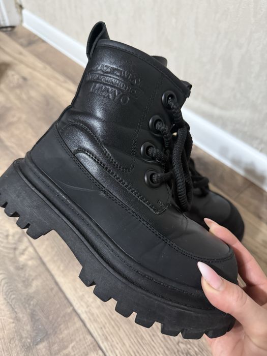 Ботинки осенние на девочку