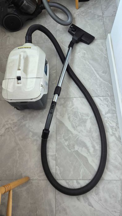 Пылесос Karcher DS6
