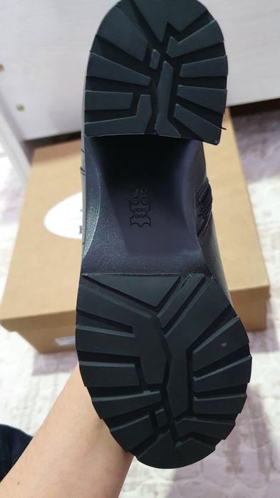 Сапоги коженний  новый