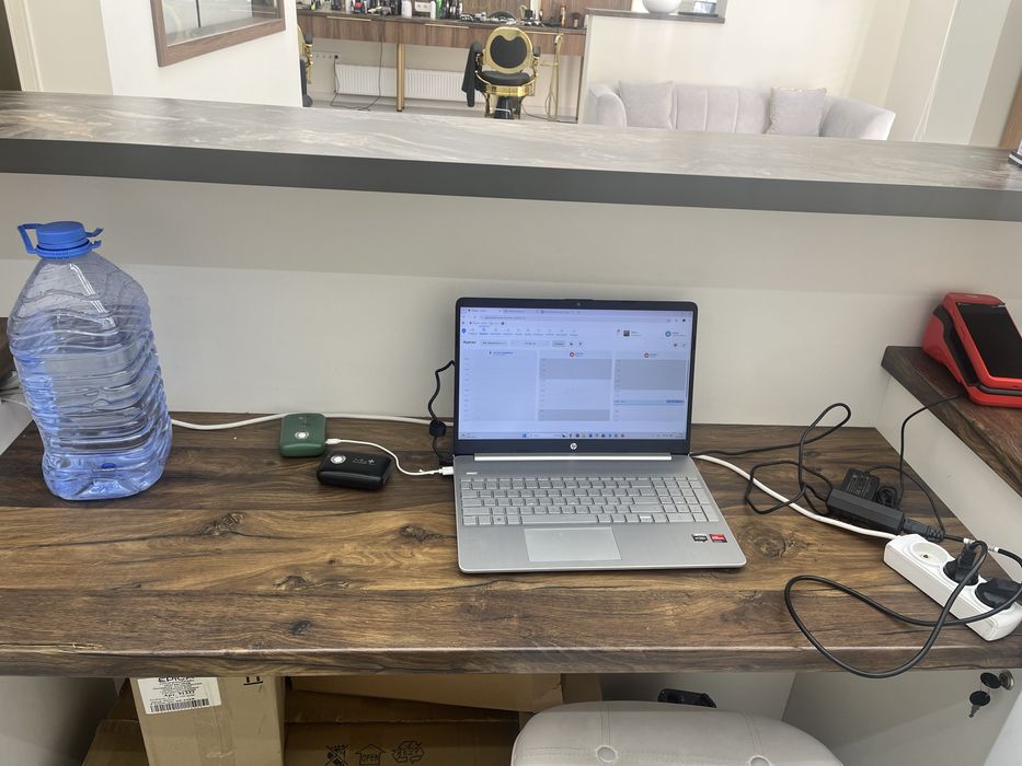 Ресепшн для салона