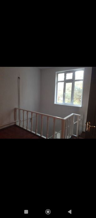 Uy sotiladi 2 etajli namunali uy