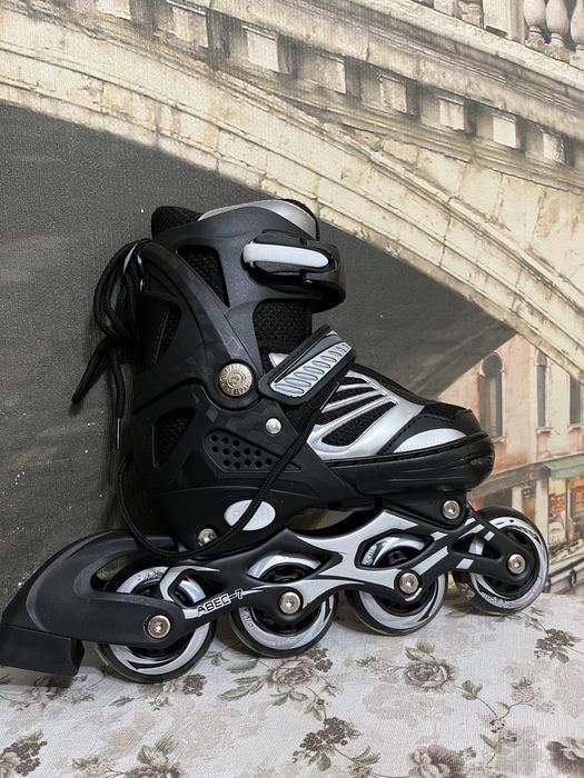 Продам роликовые коньки