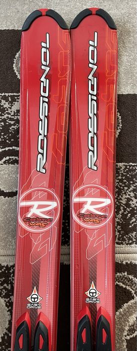 Skiuri dama rossignol cu legaturi - 162 cm