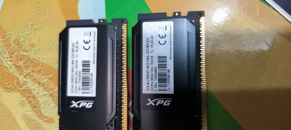 Продам   комлект