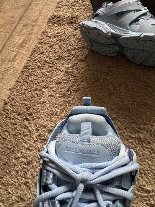 Balenciaga Track Baby blue 43 noi cu cutie