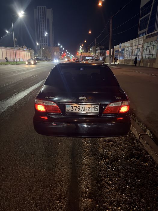 Продам японца ниссан максима