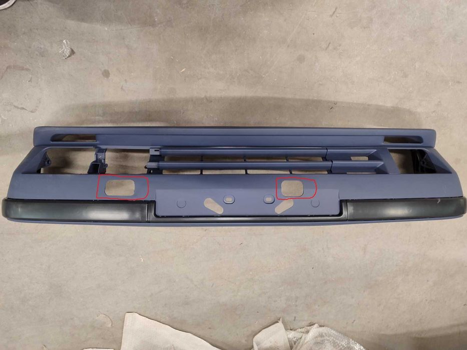 Предна броня за BMW E34 - M-Tech дизайн. С ДЕФЕКТ!