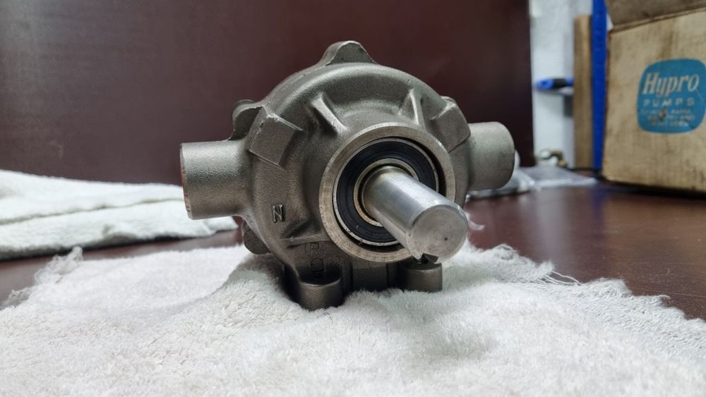 Помпа Hypro 7560N