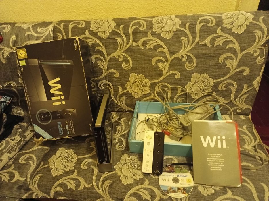 Consola Wii sports 2 controrere 4 jocuri