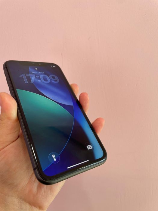 IPhone 11. В хорошем состоянии.