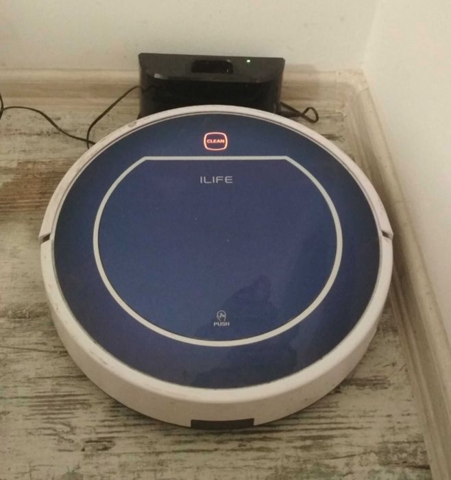 Прахосмукачка робот Ilife v7