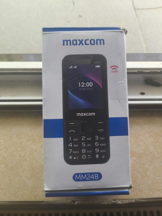 Telefon mobil Maxcom