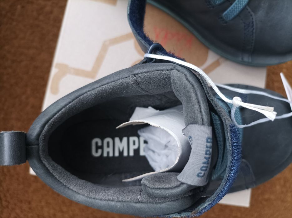 Camper нови оригинални обувки за дете