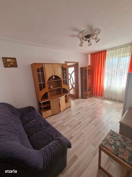 De vanzare apartament cu 2 camere mobilat si utilat, Pret 35000 euro
