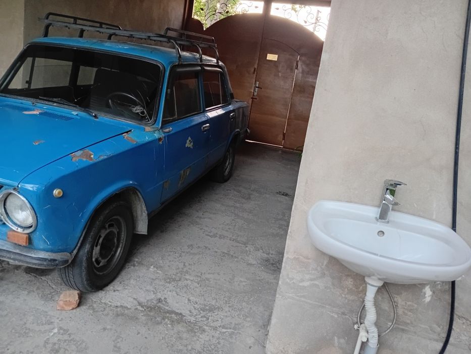 Jiggling 21011 kraskas bor kelish tirib beramiz  raxmat