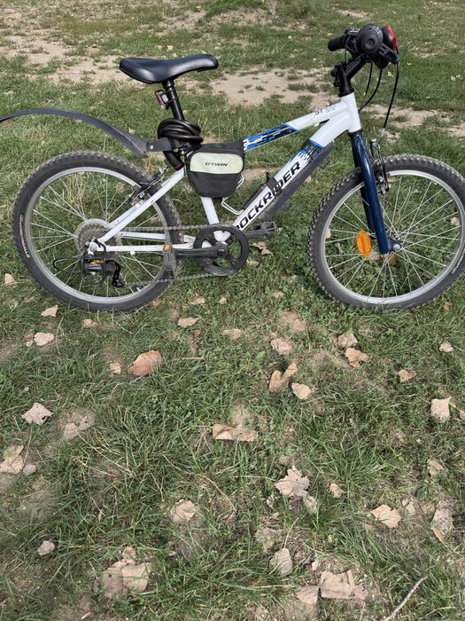 Vând bicicleta Rockrider, copii, 20”