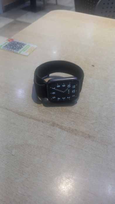 Apple Watch SE 6