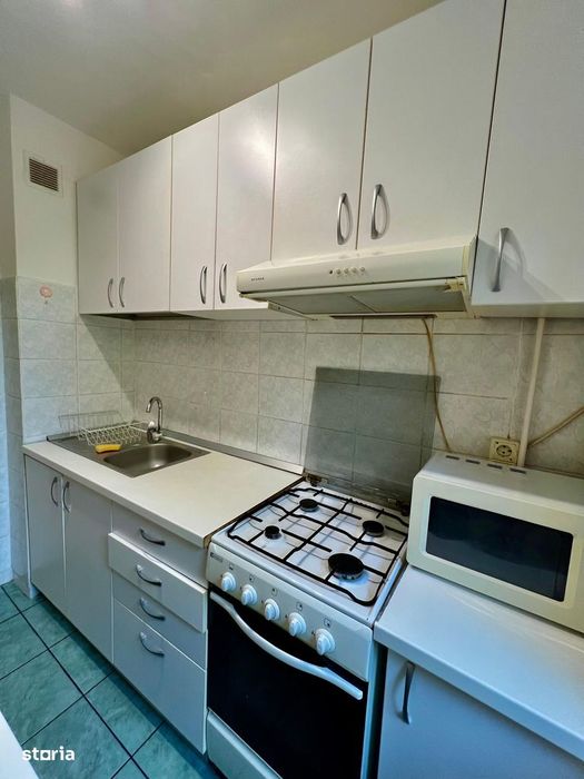 De închiriat | 3 camere | Gara | Etaj 1 | 70 mp | 500 €/lună