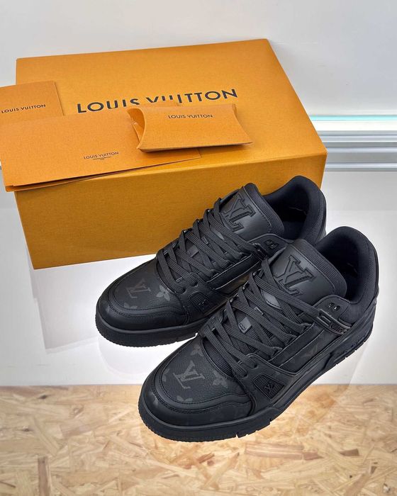 Adidasi Louis Vuitton Trainer Premium